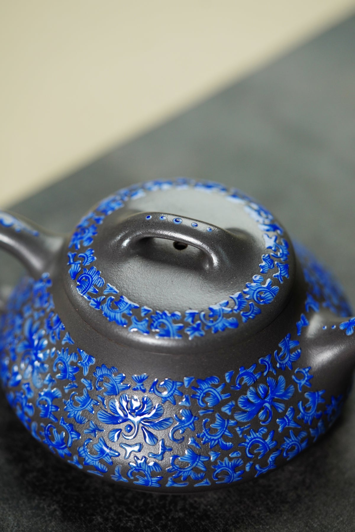 最年轻国大师 王潇笠稀世臻作《青花石瓢》礼藏顶配｜传世潜力重器！  ——原矿优质天青泥·180cc ——中国工艺美术大师 王潇笠·亲制