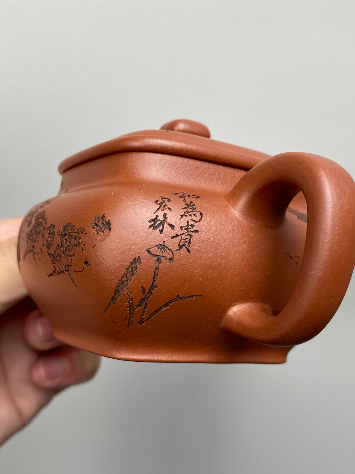 紫砂界山水陶刻标杆｜陈宏林大师传世巅峰臻品【正四方壶】收藏送礼·双绝重器! ——原矿优质底槽清·150cc